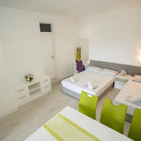 Garden Resort - Apartments Maslina Potocnica Esterno foto