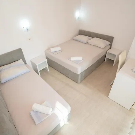 Garden Resort - Apartments Maslina Potocnica Esterno foto
