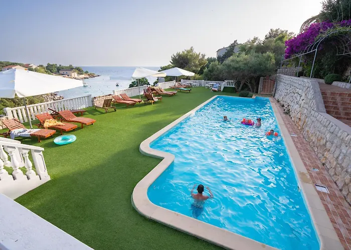 Garden Resort - Apartments Maslina