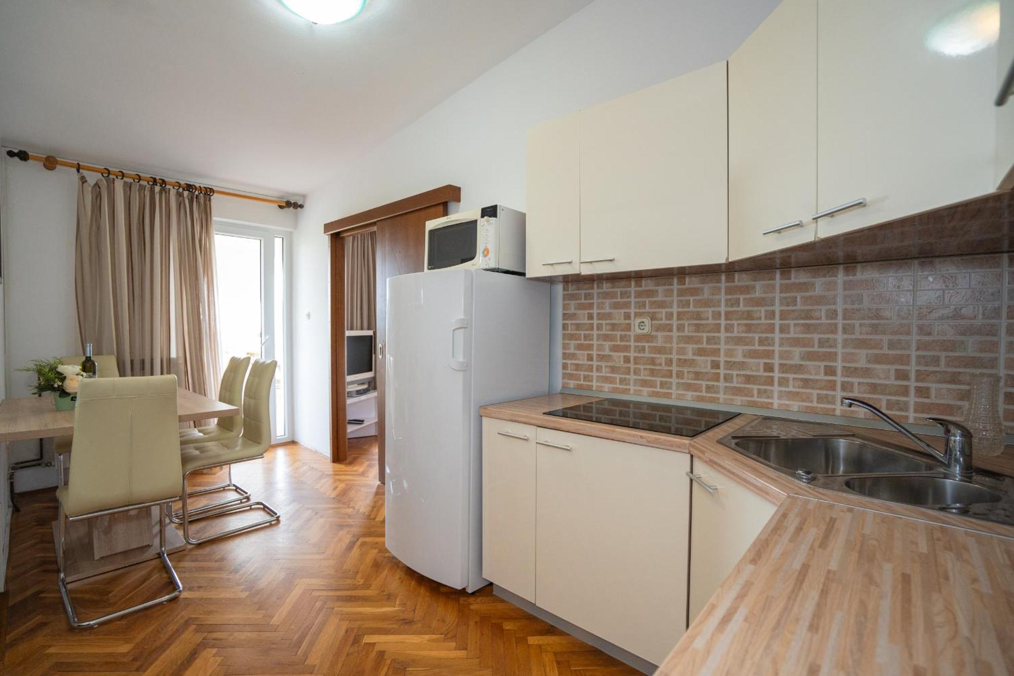 Apartment Garden - Maslina *